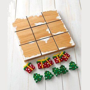 Christmas Tree/Gift Tic-Tac-Toe Game. BRAND NEW IN BOX!!